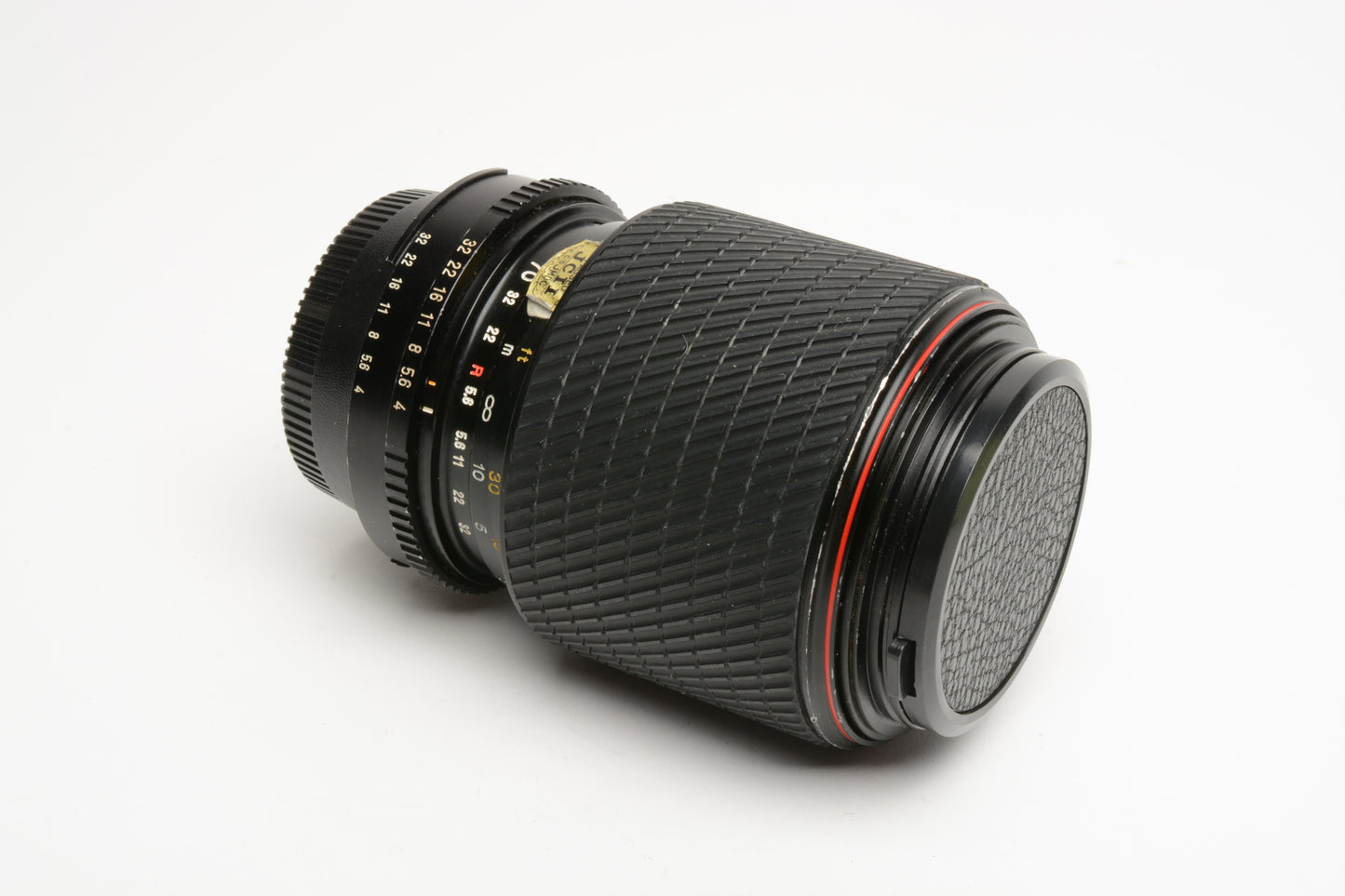 Tokina SD 70-210mm f4-5.6 Compact zoom lens for Nikon F Mount