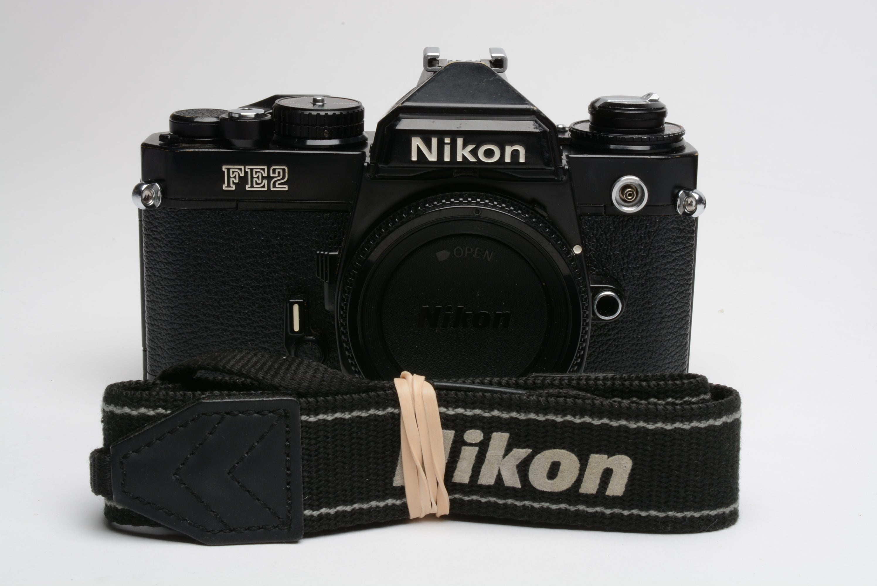 Nikon FE2 35mm SLR Black camera body, new seals, tested, great, Matt  focusing screen