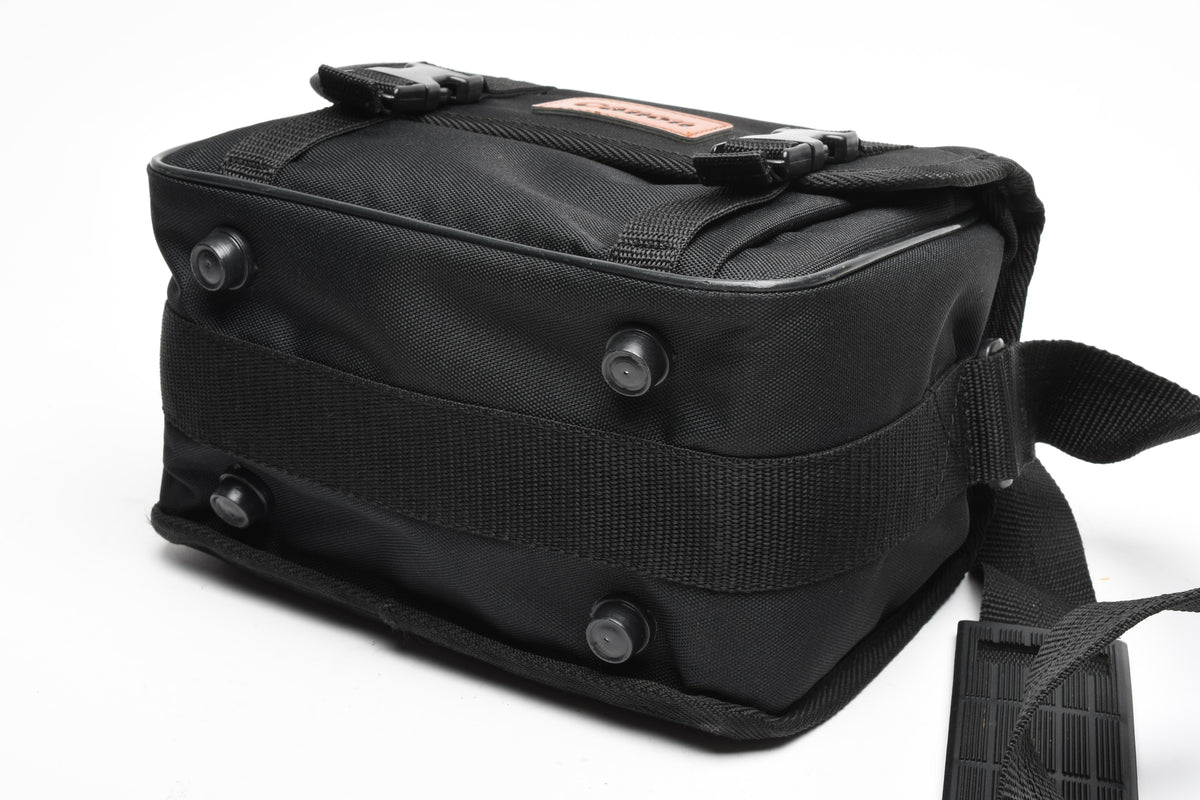 Canon camera shoulder bag ~9x7x5", nice quality
