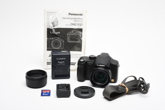 Panasonic Lumix DMC-FZ7 6MP Digital Point&Shoot Camera +Manual
