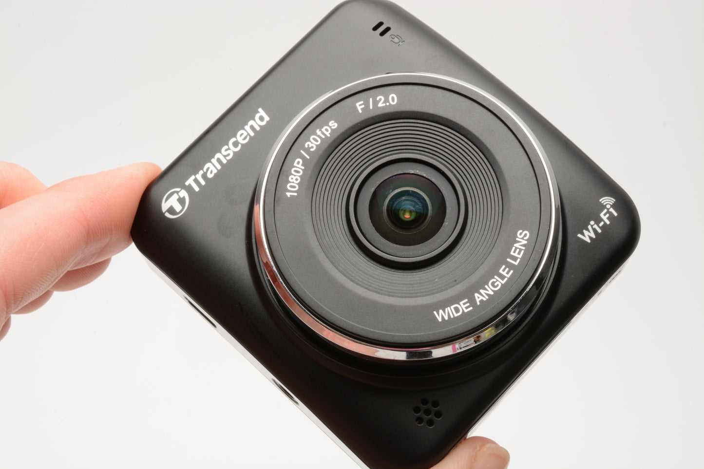 Transcend DrivePro 200 Dashcam Full HD Wi-Fi w/USB and 32GB SD Micro card