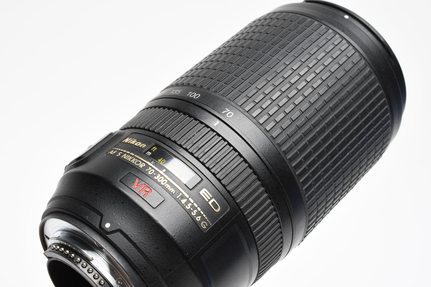 Nikon AF-S Nikkor 70-300mm f4.5-5.6G ED VR zoom, Nice!