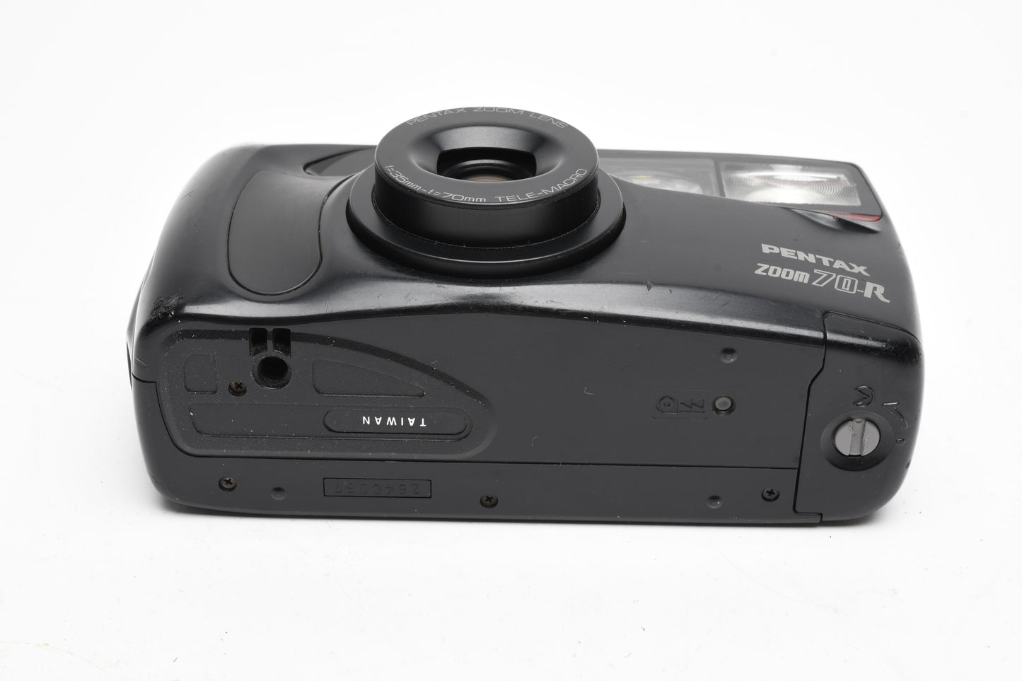 Pentax IQ Zoom 70-R 35mm Point&Shoot w/35-70mm zoom, tested