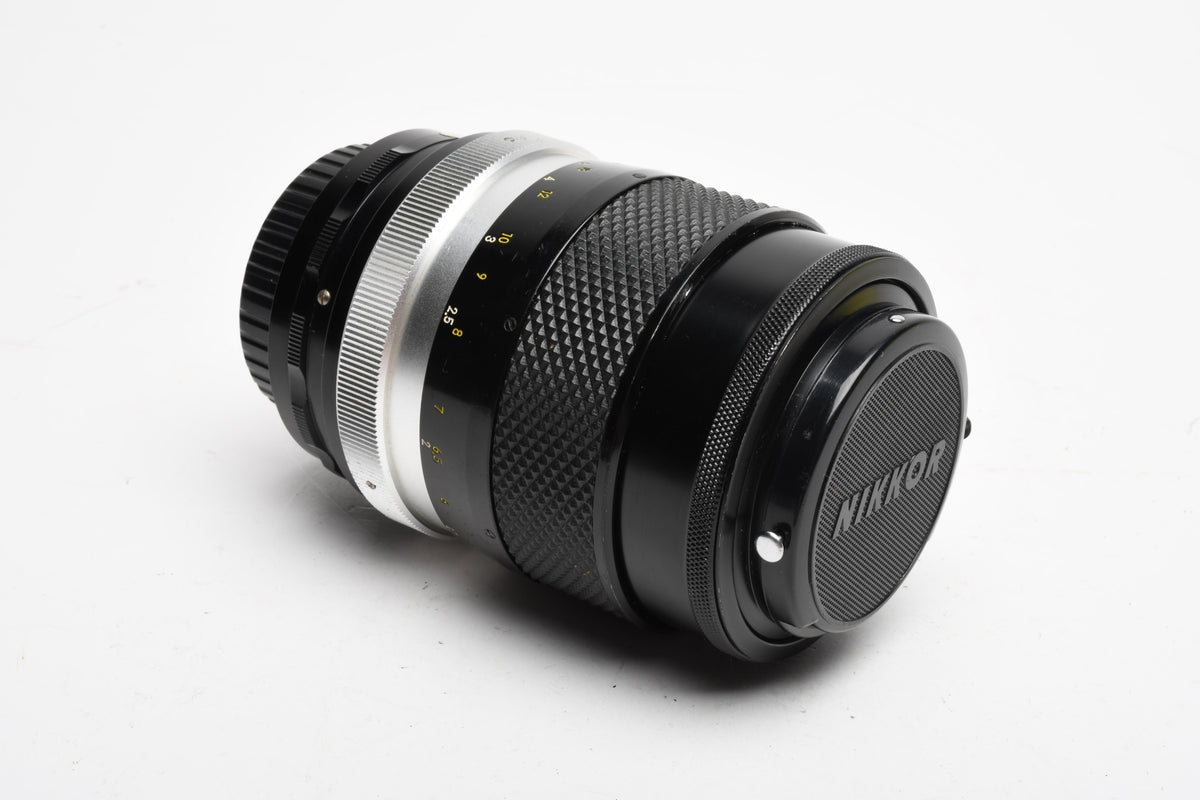 Nikon Nikkor-Q 135mm f2.8 Non-Ai lens, Sharp! w/Caps