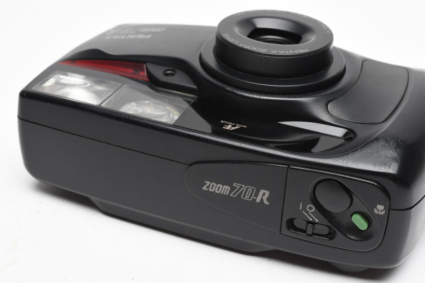 Pentax IQ Zoom 70-R 35mm Point&Shoot w/35-70mm zoom, tested