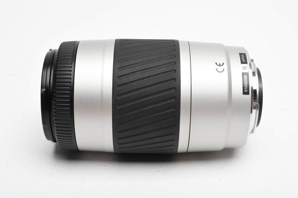 Minolta Maxxum AF 75-300mm F4.5-5.6 Macro Zoom Lens, caps, Good!