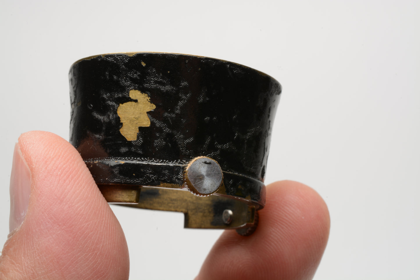 Leica Leitz 1" deep 36mm wide at base, 42mm at outer edge of hood