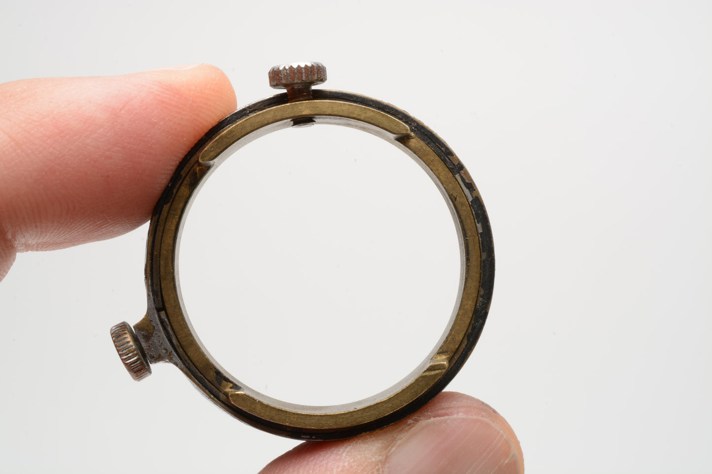 Leica Leitz 1" deep 36mm wide at base, 42mm at outer edge of hood