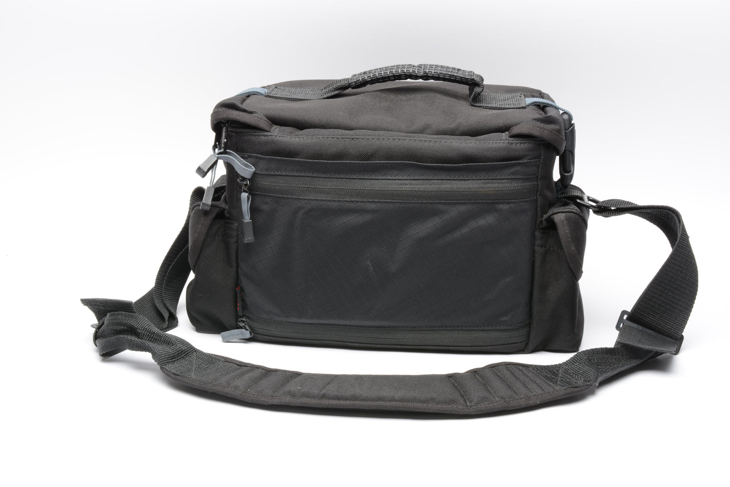 Tamrac 5606 System 6 Camera Bag (Black), nice & clean, great quality shoulder bag