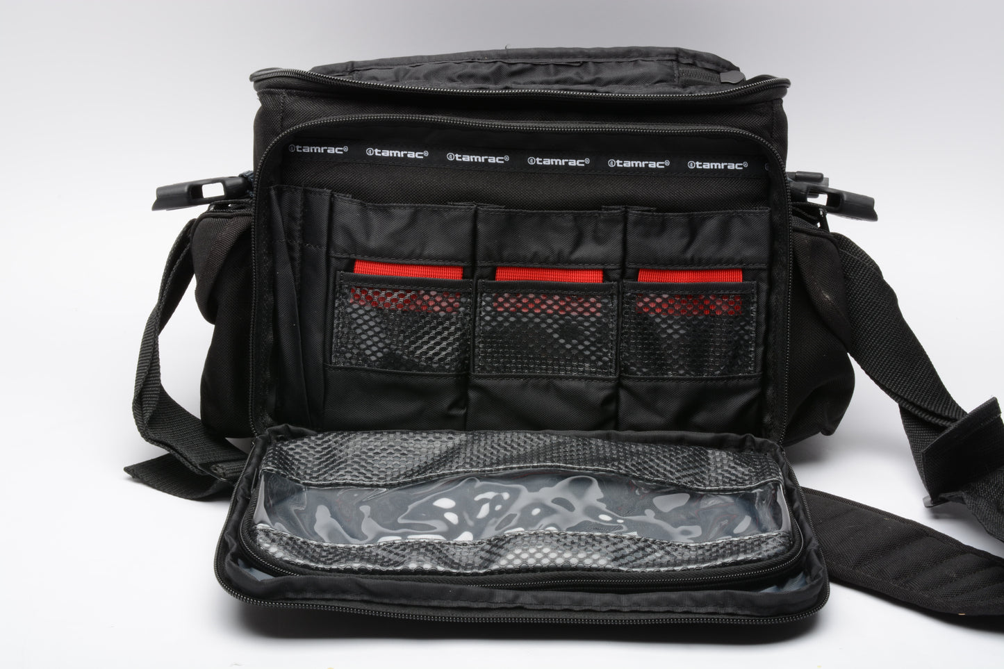 Tamrac 5606 System 6 Camera Bag (Black), nice & clean, great quality shoulder bag