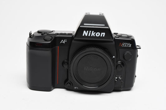 Nikon N8008s 35mm SLR Body w/MF-21 Back, cap, tested, Great!