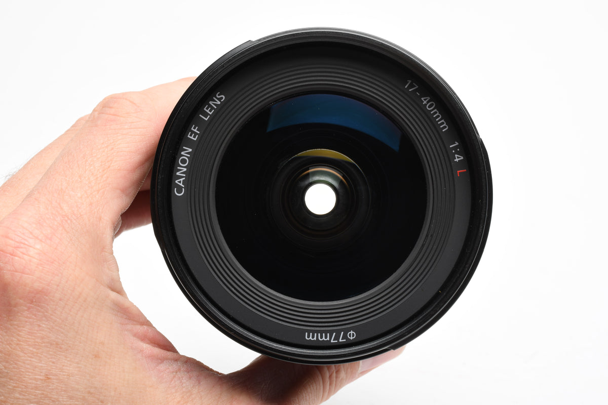 Canon EF 17-40mm f4L, Very clean & sharp! w/Hood + Caps