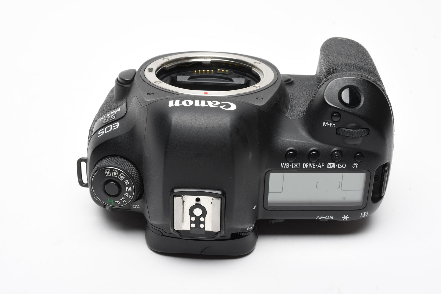 Canon EOS 5D Mark IV Body w/2X Batts, Charger, 17,944 Acts! Great!
