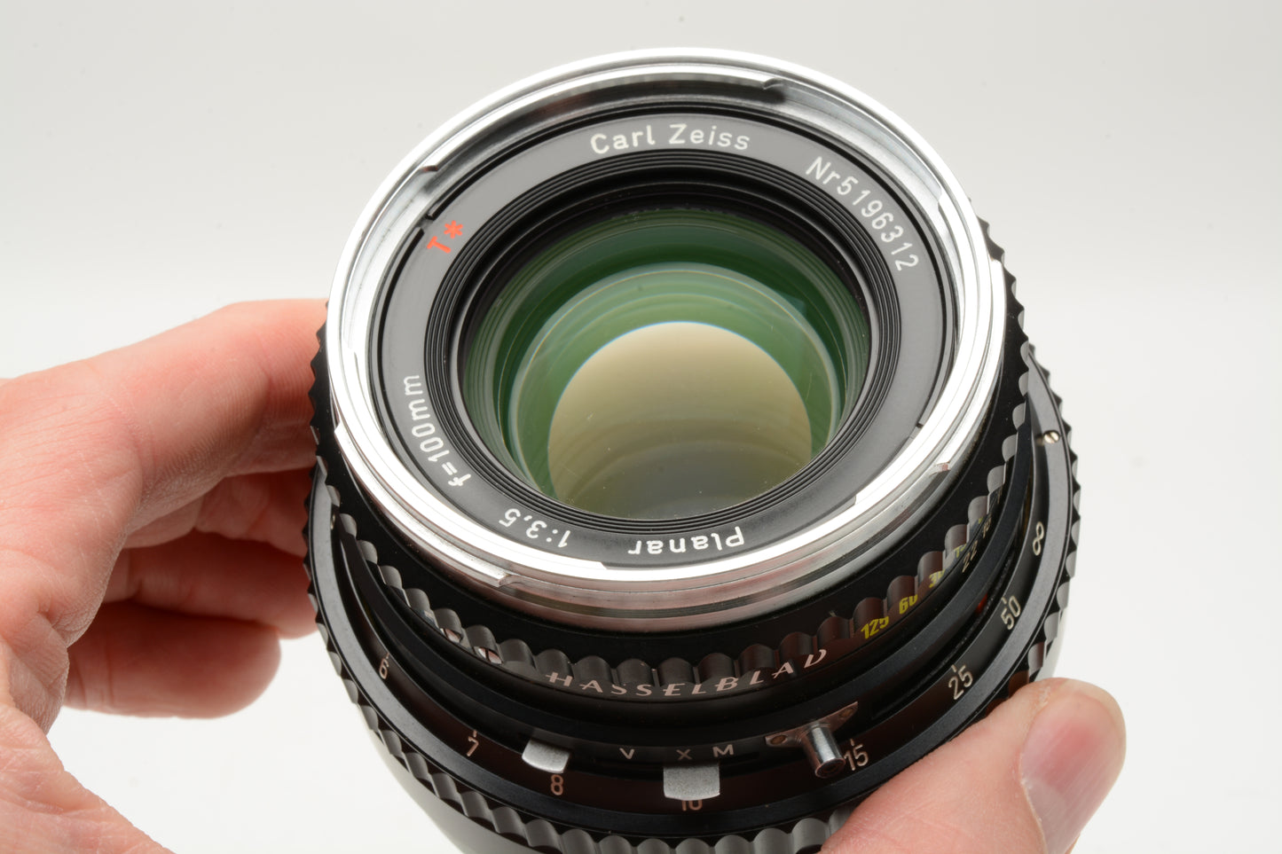 Hasselblad Carl Zeiss C Planar 100mm f3.5 T* Silver Rim, Clean! Great!