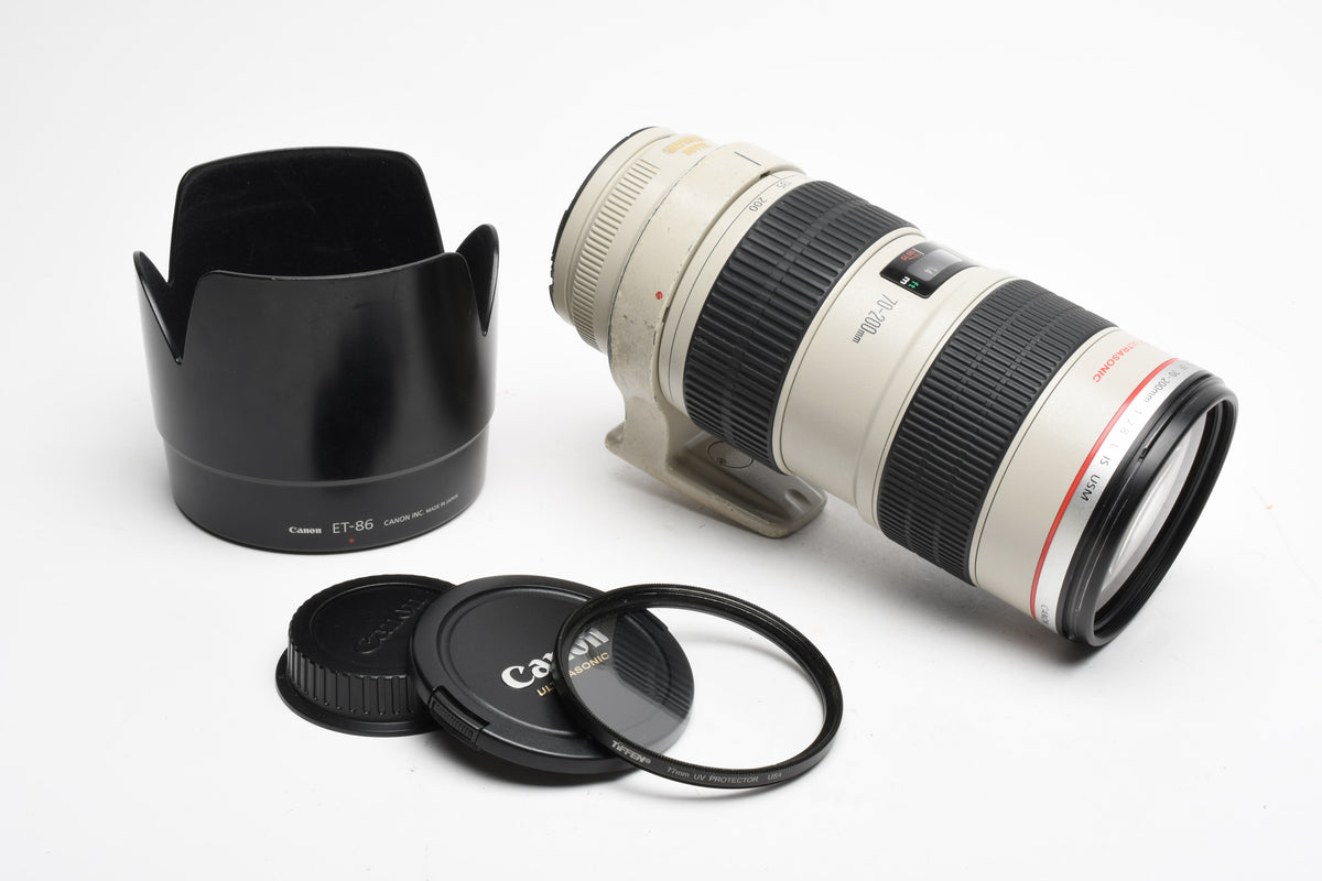 Canon EF 70-200mm f2.8L IS USM Tele zoom lens, caps, hood, collar, UV, Great!