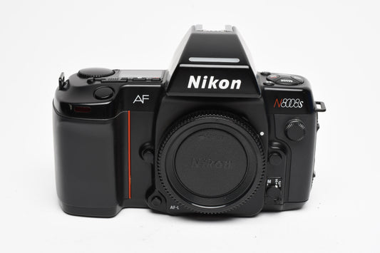 Nikon N8008s 35mm SLR Body, cap, tested, Great!