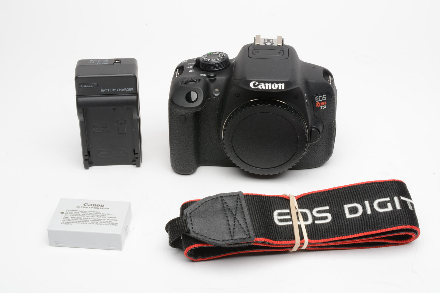 Canon EOS Rebel T5i DSLR Body Only, ONLY 277 Acts! + Batt+charger+strap