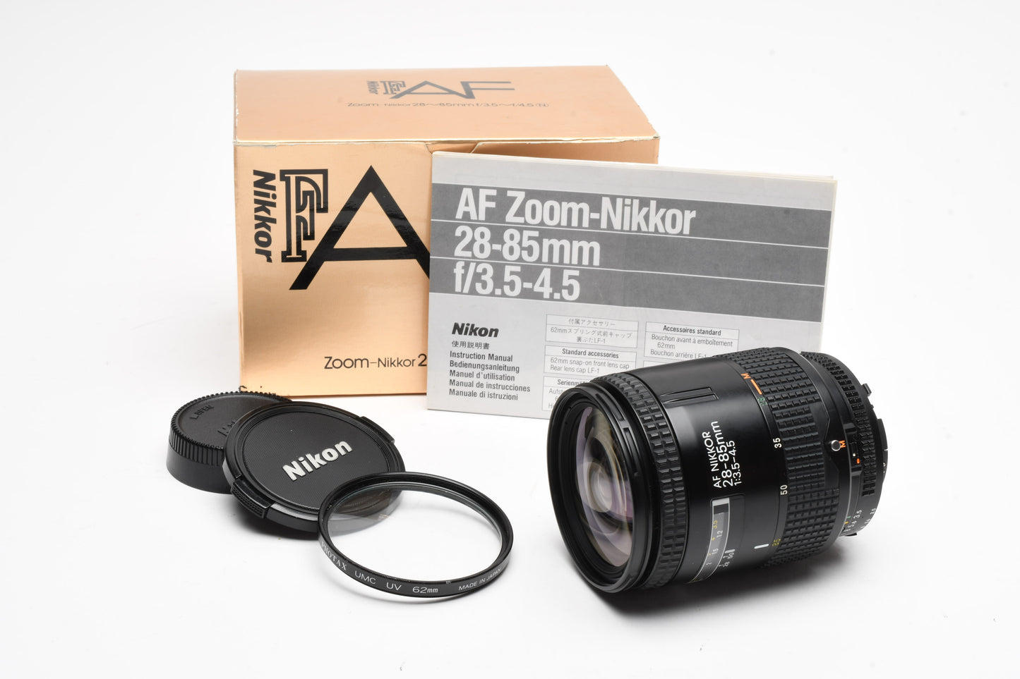 Nikon AF 28-85mm f3.5-4.5 macro zoom lens, caps, UV, Box, Great!