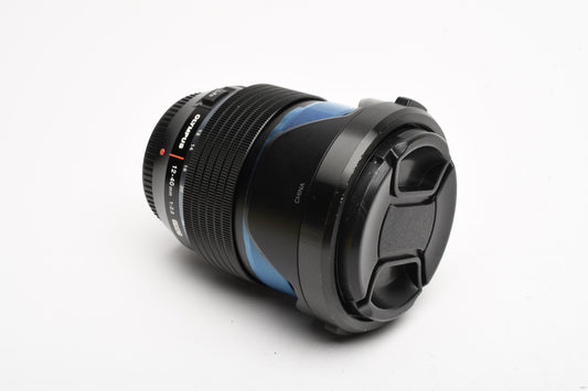 Olympus M. Zuiko Pro 12-40mm f2.8 lens (Black), caps, hood, Good!