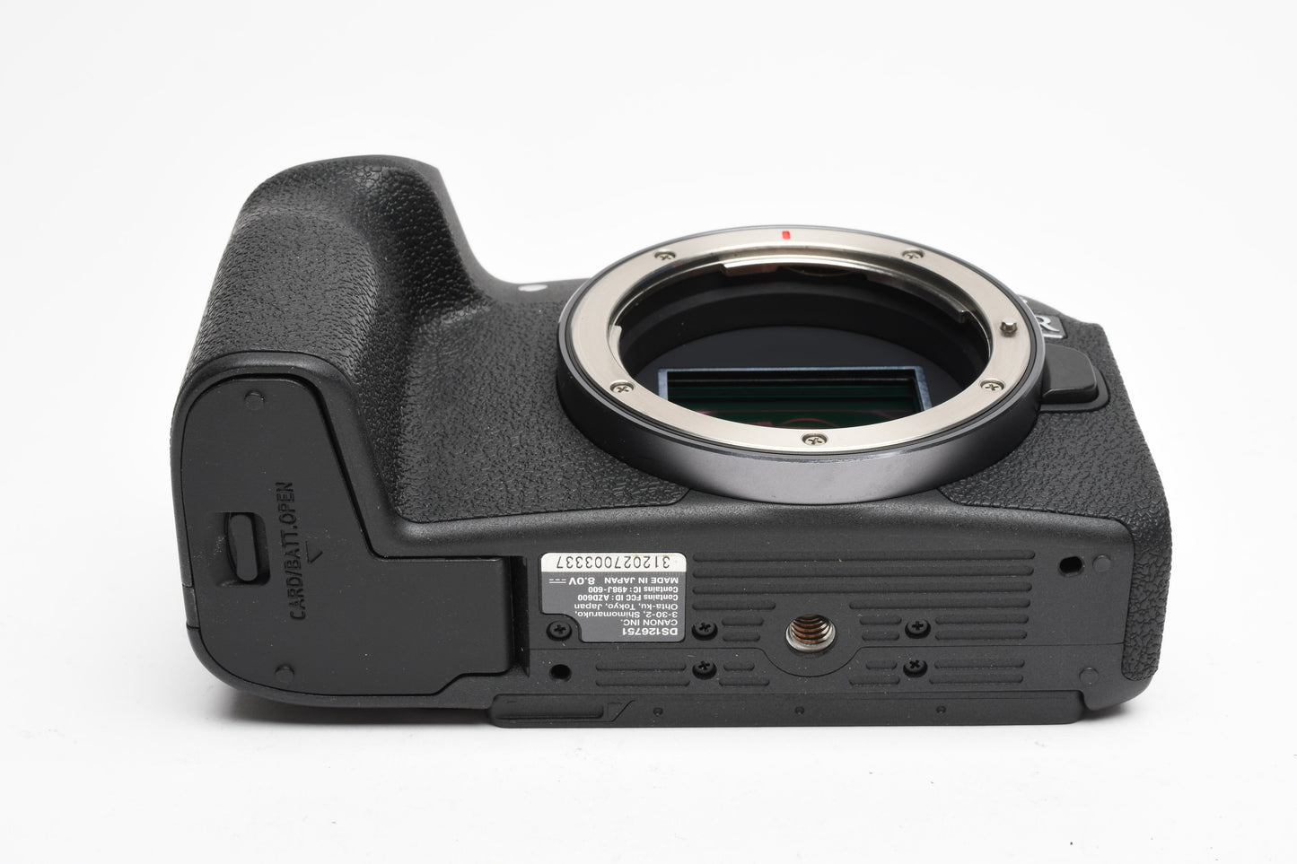 Canon EOS RP Mirrorless body, 2X batts, Dual charger, strap, ≤2000K Acts, Mint-