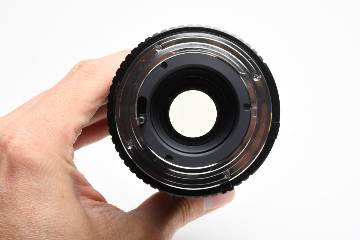 Albinar ADG 80-200mm f3.9 Tele zoom lens for Minolta MD Mount, Caps, Good