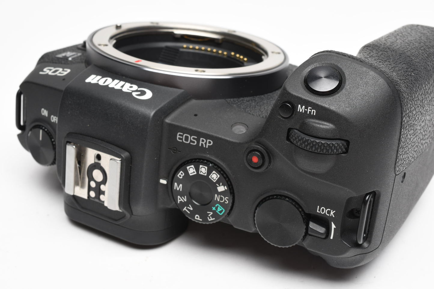 Canon EOS RP Mirrorless body, 2X batts, Dual charger, strap, ≤2000K Acts, Mint-