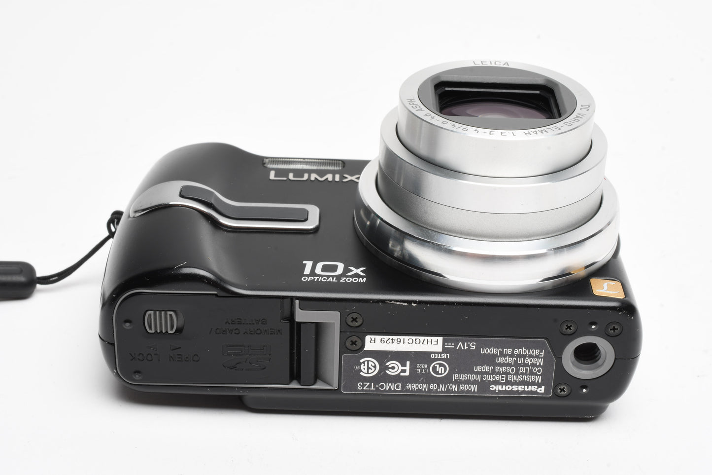 Panasonic LUMIX DMC-TZ3 7.2MP Digital Point&Shoot Camera, Batt+charger