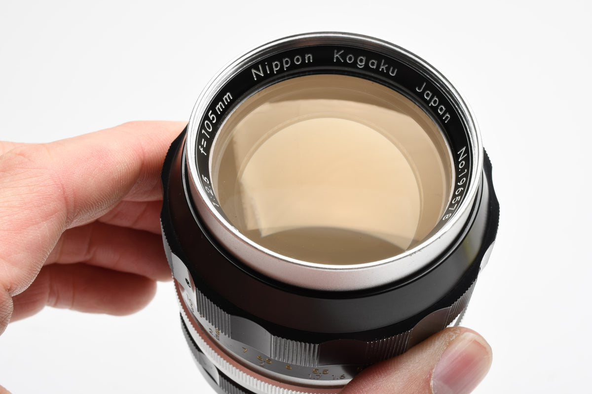 Nikon Nikkor-P Nippon Kogaku 105mm f2.5 Non-Ai Lens, Sharp!