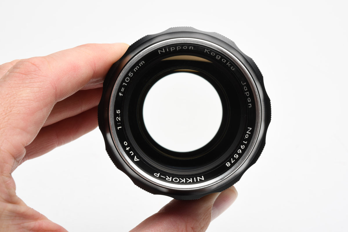 Nikon Nikkor-P Nippon Kogaku 105mm f2.5 Non-Ai Lens, Sharp!