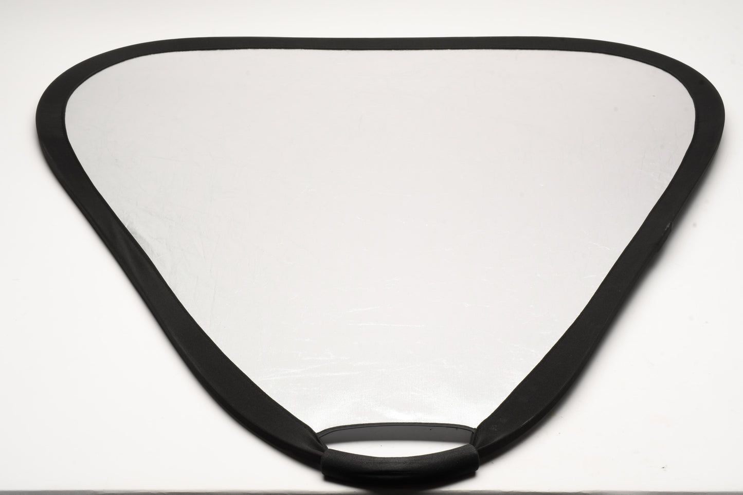 3X 29" Triangular light diffusers / reflectors:  Gold, Silver, and diffusion, Very clean