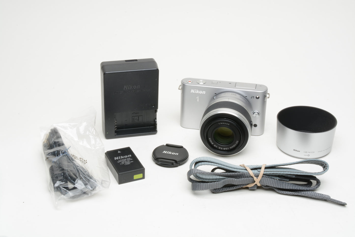 Nikon 1 J1 w/Nikkor 30-110mm zoom lens (Silver), batt+charger+strap, Mint-