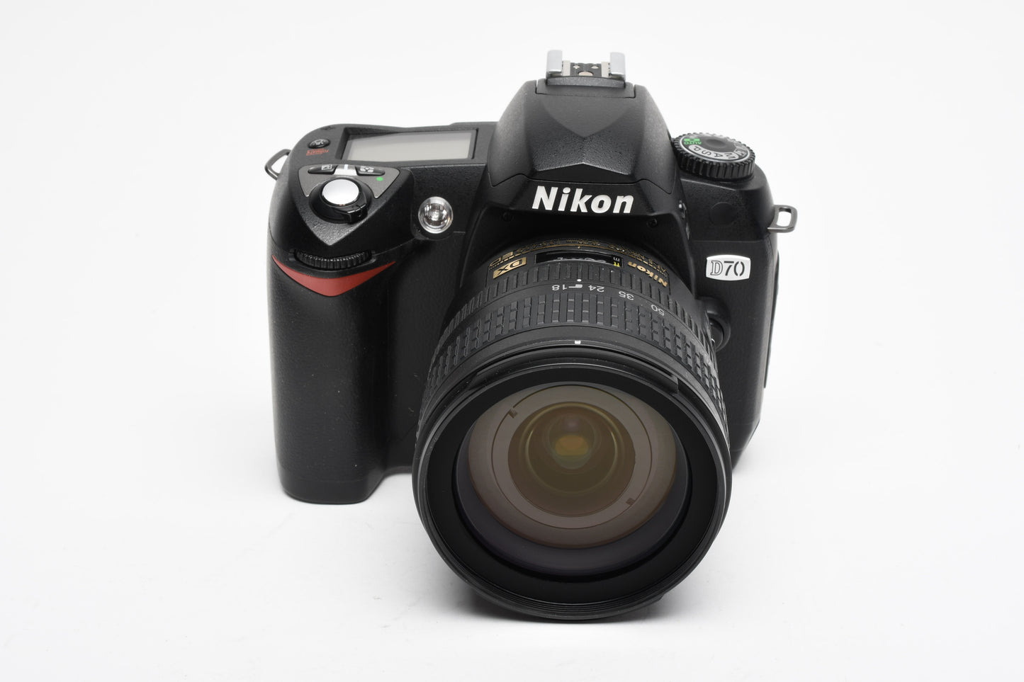 Nikon D70 DSLR w/18-70mm f3.5-4.5G ED VR bundle, Only 1660 Acts! + Case