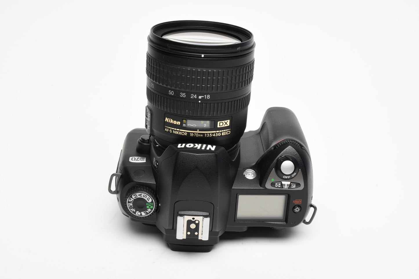 Nikon D70 DSLR w/18-70mm f3.5-4.5G ED VR bundle, Only 1660 Acts! + Case