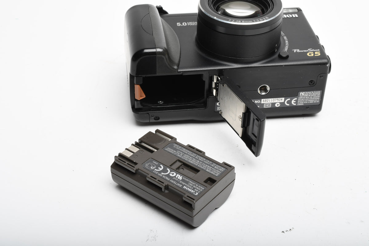 Canon PowerShot G5 5MP Digital Point&Shoot camera, Batt+Charger, lenses, remote, Great!