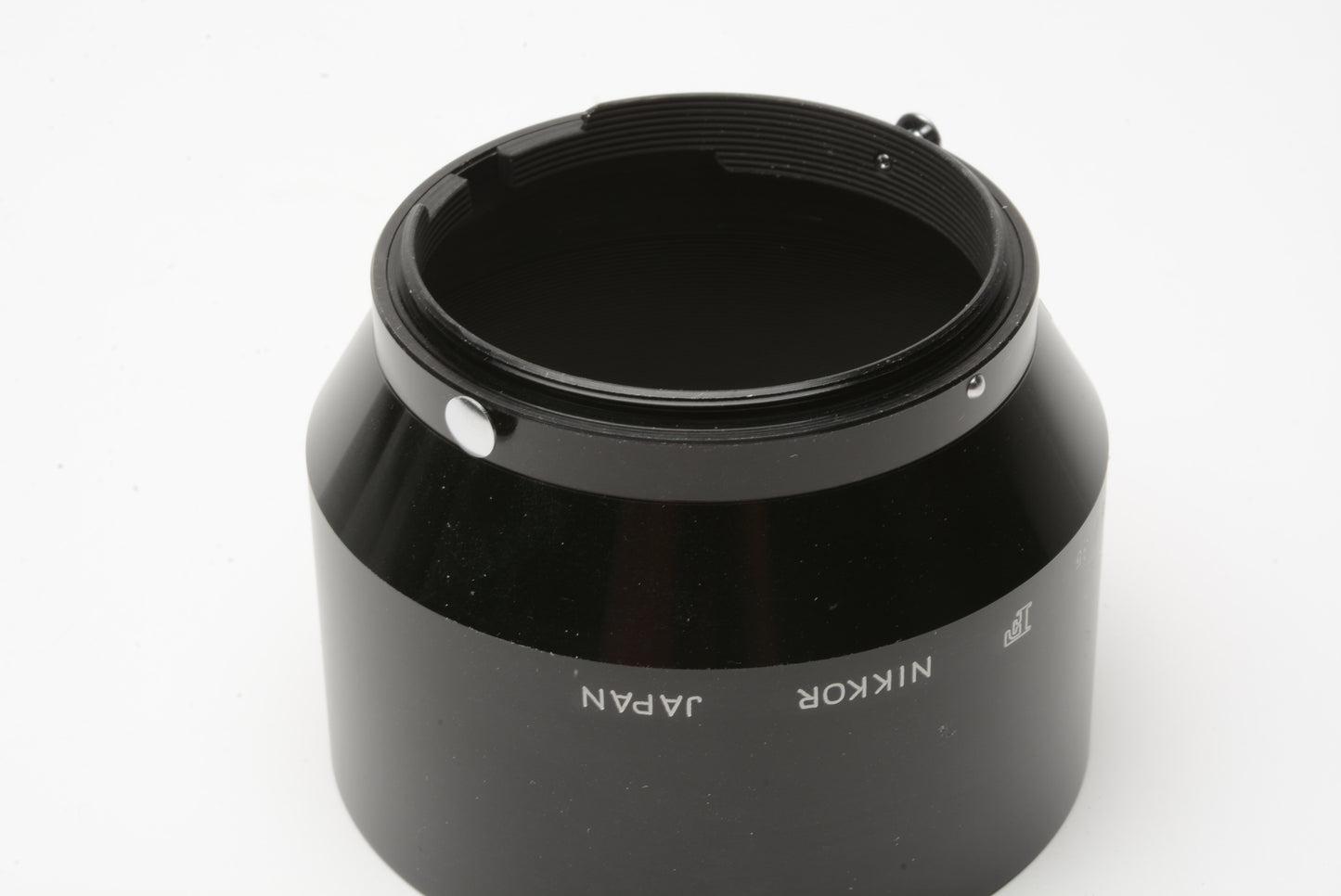 Nikon Metal Hood 105mm f2.5 135mm f3.5 lens, Nice & Clean
