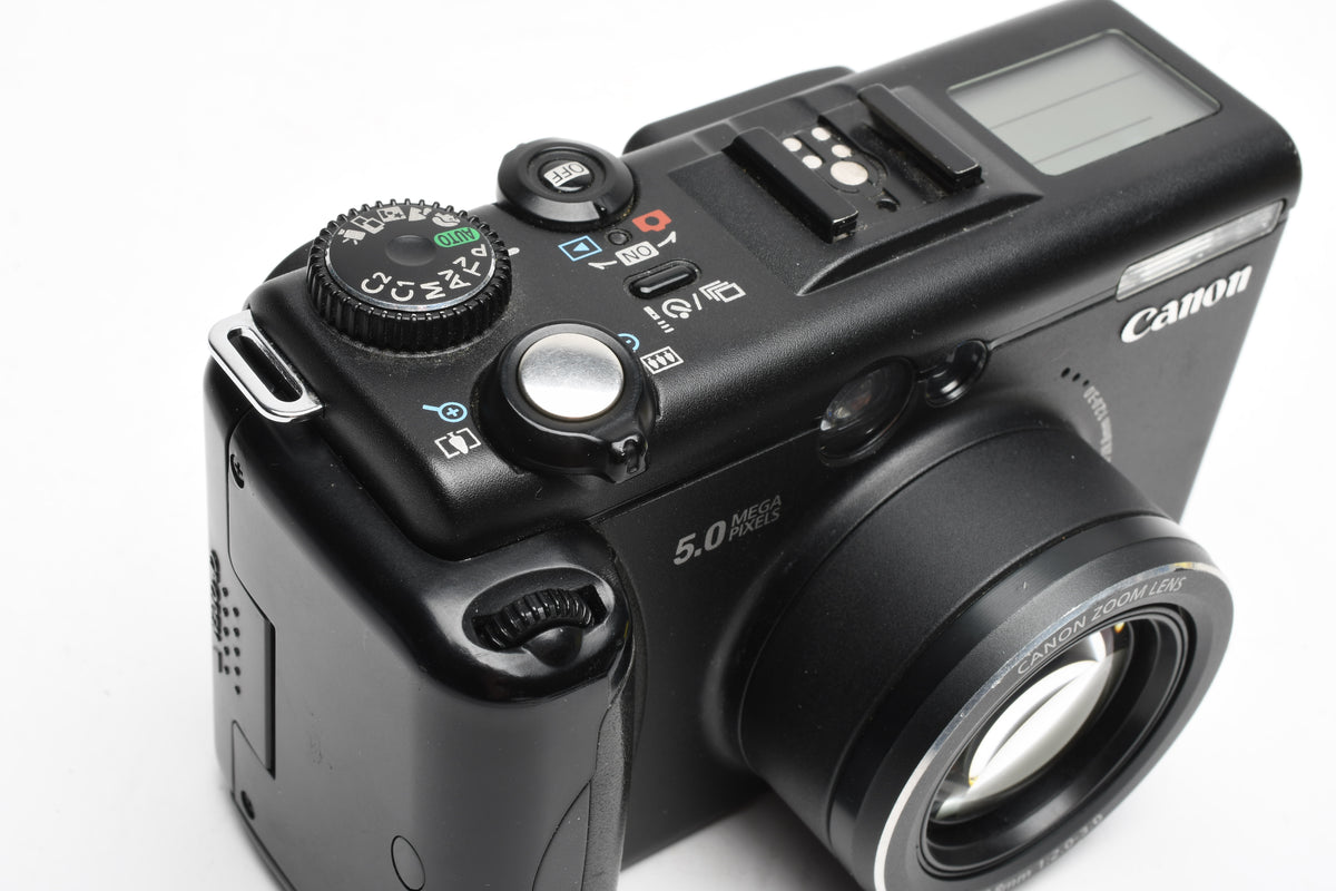 Canon PowerShot G5 5MP Digital Point&Shoot camera, Batt+Charger, lenses, remote, Great!