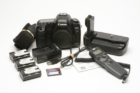 Canon EOS 5d Mark II DSLR Body, 3batts, charger, intervalometer++, only 29K acts