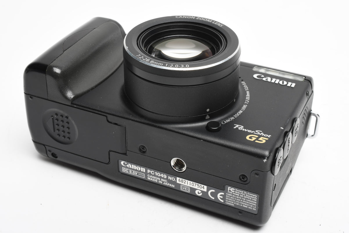 Canon PowerShot G5 5MP Digital Point&Shoot camera, Batt+Charger, lenses, remote, Great!