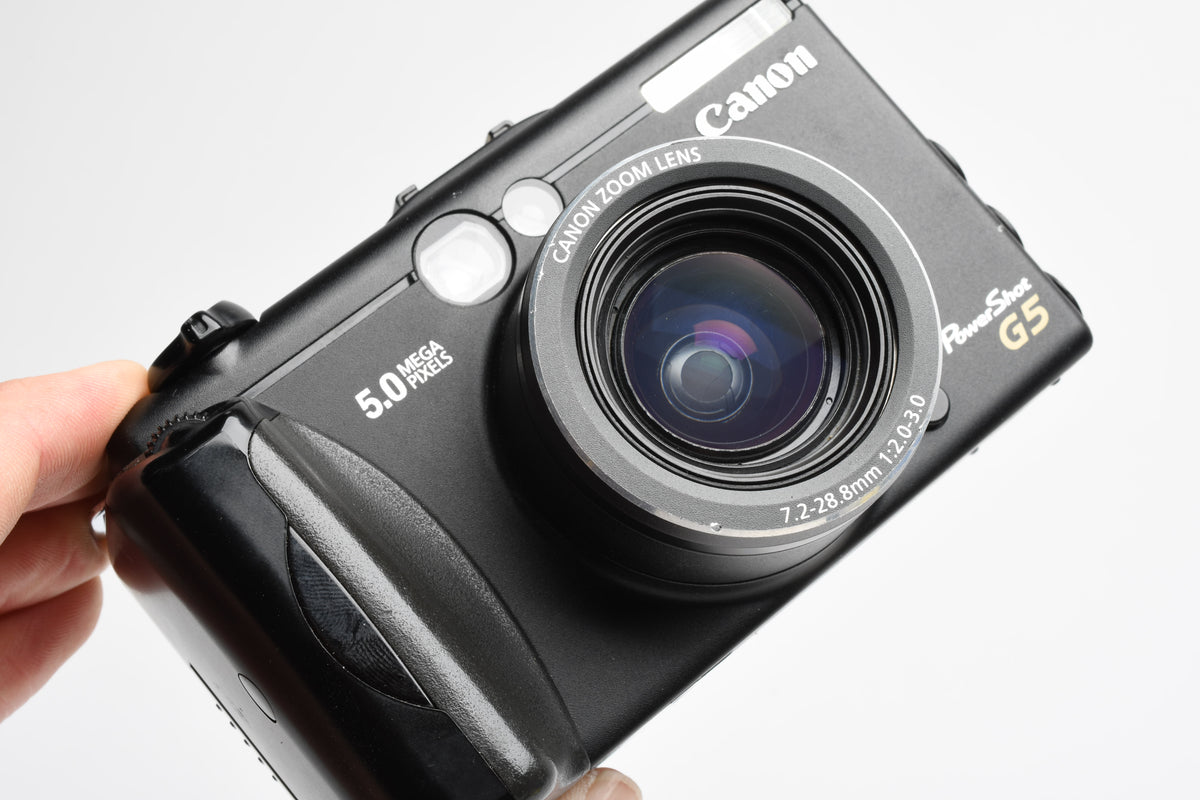 Canon PowerShot G5 5MP Digital Point&Shoot camera, Batt+Charger, lenses, remote, Great!