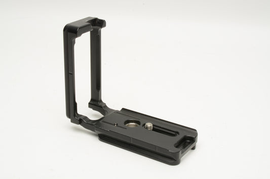 Kirk L Bracket for Sony A1, Nice