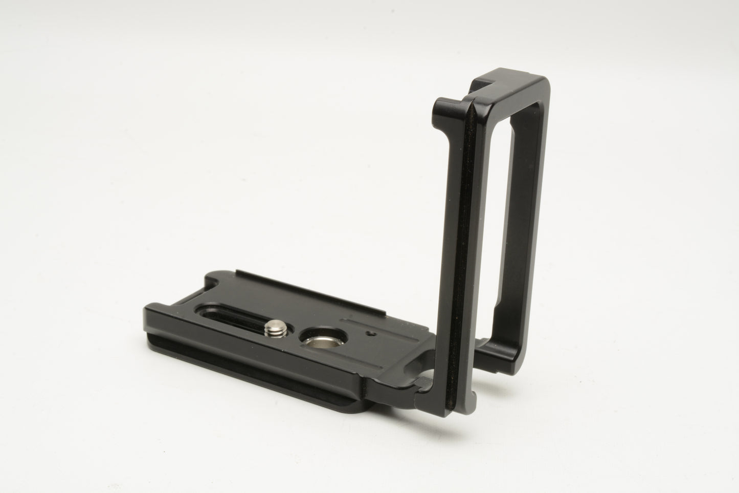 Kirk L Bracket for Sony A1, Nice