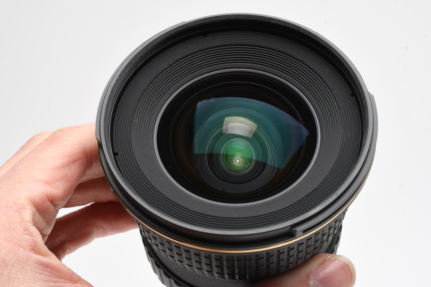Tokina 12-24mm f4 AT-X Pro SD ID DX Aspherical lens for Nikon, Mint- + Case