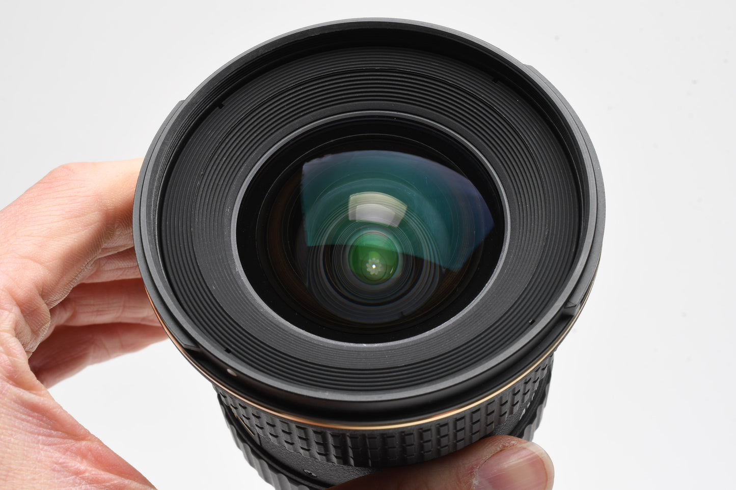Tokina 12-24mm f4 AT-X Pro SD ID DX Aspherical lens for Nikon, Mint- + Case
