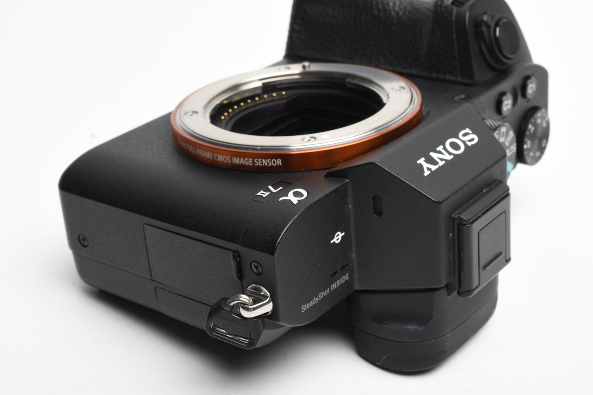 Sony A7 II A7M2 Mirrorless Camera Body, Only 2016 Acts, Nice!