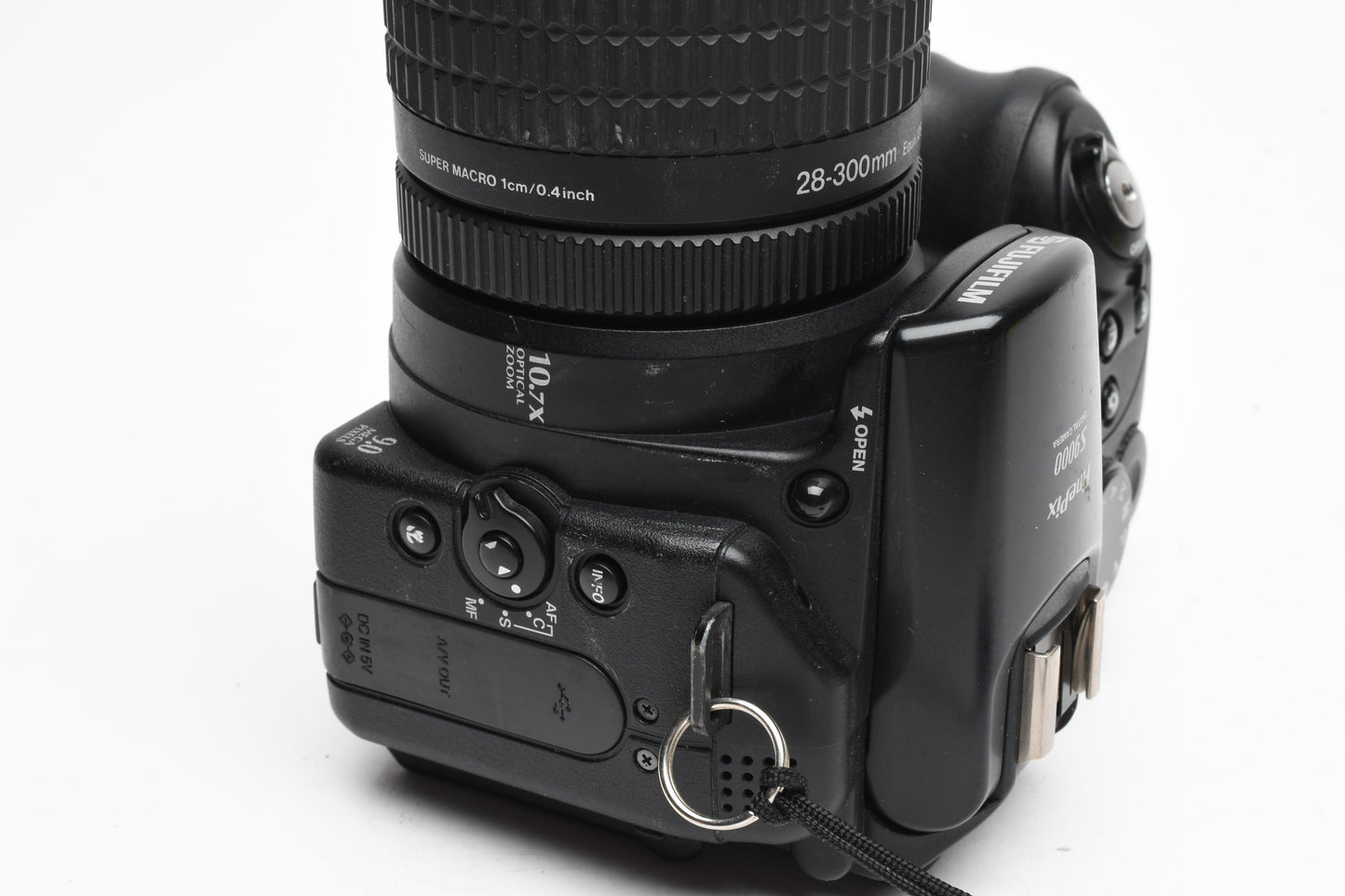 Fujifilm S9000 9MP Digital Point&Shoot camera, manual, hood, Sharp!