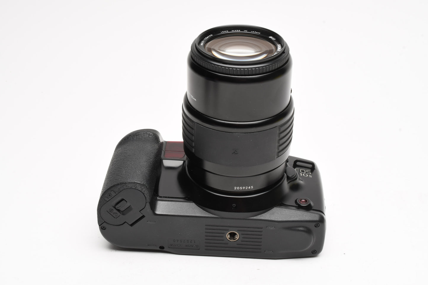 Canon EOS 10S 35mm SLR w/Sigma AF 35-135mm zoom lens, strap, Tested