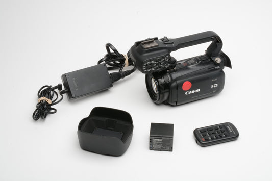 Canon XA10 Digital video camcorder w/batt, remote, handle, hood, *Read