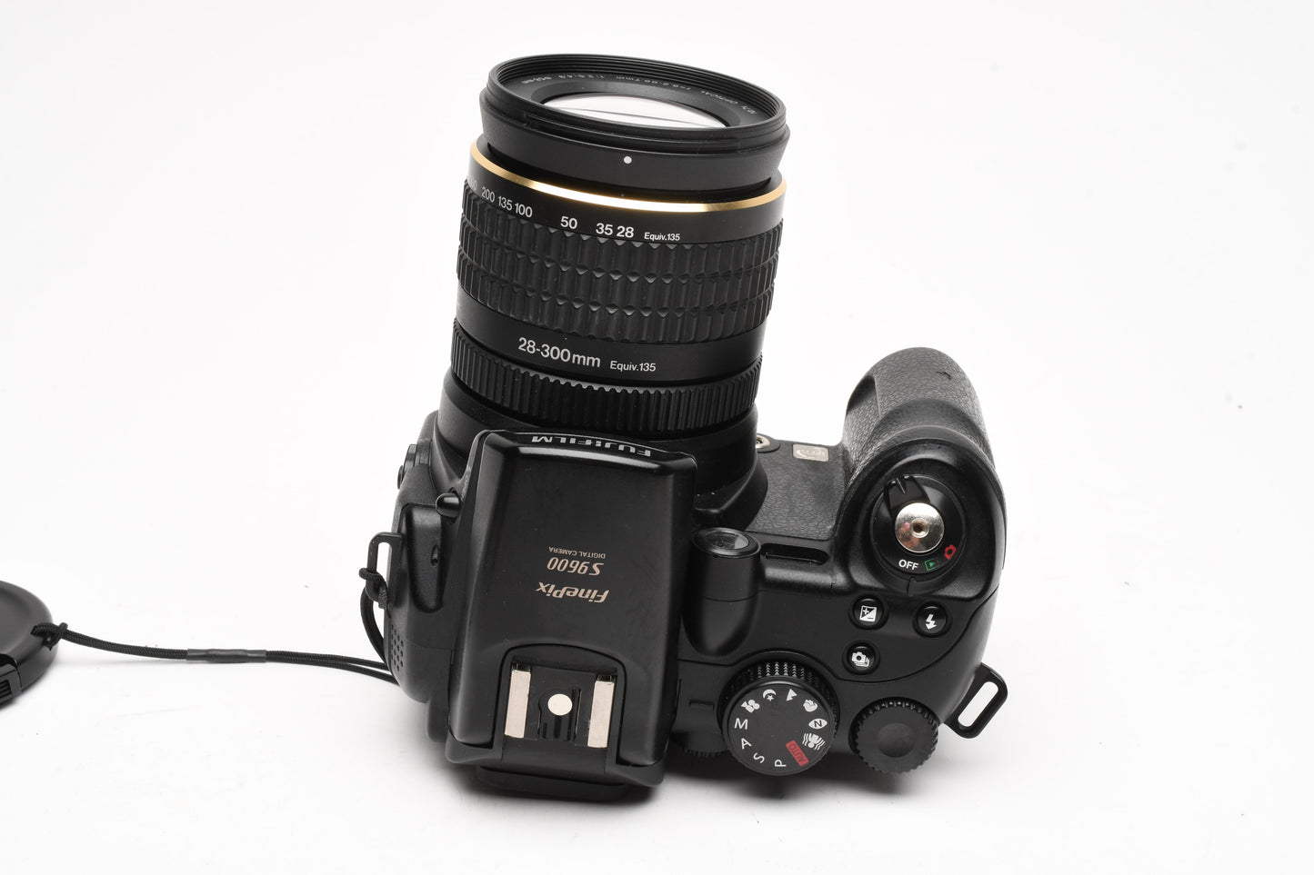 Fujifilm S9600 9MP Digital Point&Shoot camera, manual, hood, Sharp!