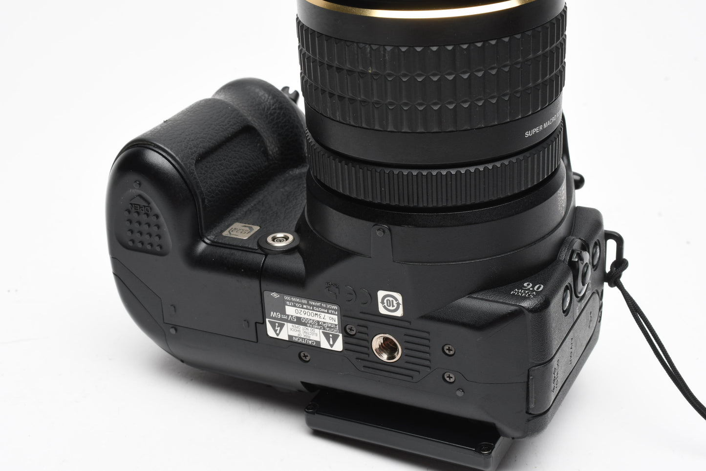 Fujifilm S9600 9MP Digital Point&Shoot camera, manual, hood, Sharp!