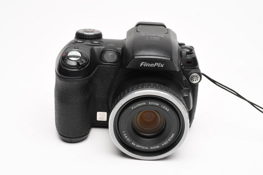 Fujifilm S5100 4MP Digital Point&Shoot camera, manual, Sharp!